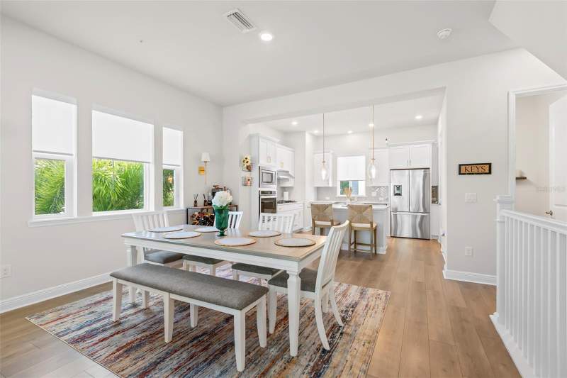 3 bedroom Townhouse at 206 S Tampania Avenue #6, South Tampania Twnhms, Tampa — photo 2