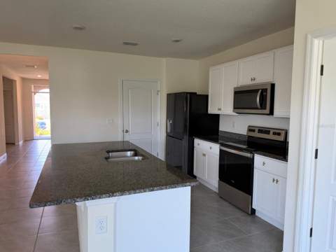 4604 Bernard Boulevard, Haines City FL - photo 7 of 28