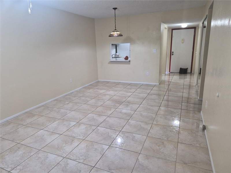2 bedroom Condominium at 2806 N Powers Drive #8, Oak Shadows Condos, Orlando — photo 3