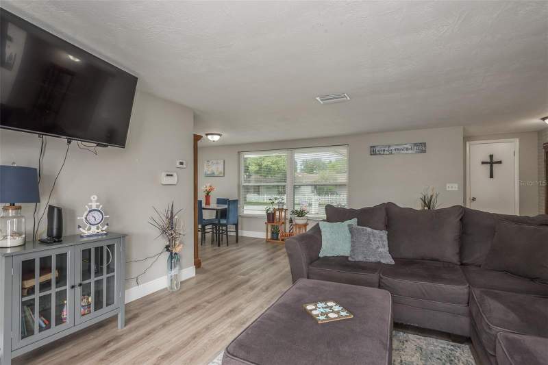 3 bedroom Single Family Residence at 8906 Catalina Drive, Embassy Hills, Port Richey — photo 5