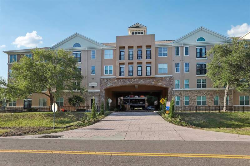 1 bedroom Condominium at 4221 W Spruce Street #2309, Villa Sonoma At International, Tampa — photo 3