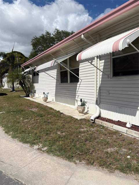10297 N Lake Drive #79, Largo FL - photo 10 of 33