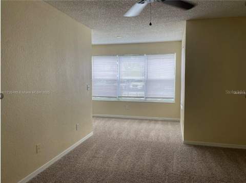 5160 Conroy Road #14, Orlando FL - photo 12 of 21