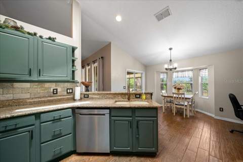 11985 SE 123rd Avenue, Ocklawaha FL - photo 14 of 56