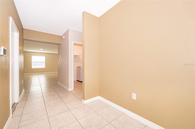 4 bedroom Single Family Residence at 173 Big Black Drive, Poinciana Nbrhd 06 Village 07, Poinciana — photo 4