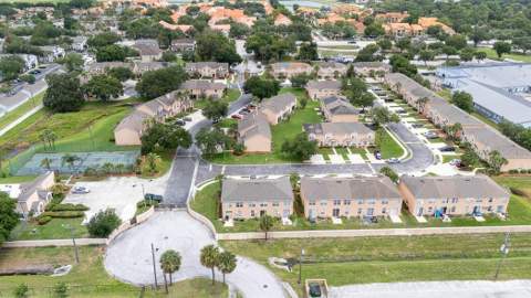 649 Captiva Circle, Kissimmee FL - photo 6 of 6
