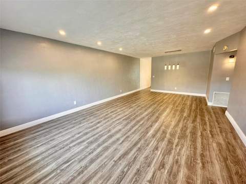 2431 Canadian Way #37, Clearwater FL - photo 6 of 6