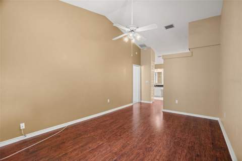 8020 Moonlight Lane, New Port Richey FL - photo 8 of 27