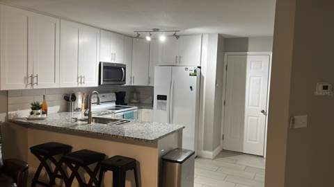 8423 Edgewater Place Boulevard, Tampa FL - photo 8 of 21