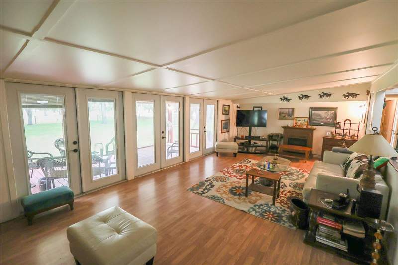 2 bedroom Manufactured Home at 2900 Tiger Lake Road, Lake Wales, Lake Wales — photo 5