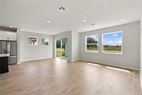 5039 Orinoco Lane, St Cloud FL - photo 10 of 28