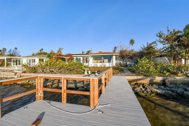 3 bedroom Single Family Residence at 1836 Venetian Point Drive, Venetian Point, Clearwater — photo 5