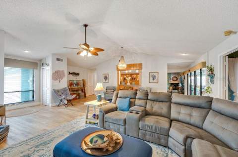 8004 NW 11th Avenue, Bradenton FL - photo 11 of 48