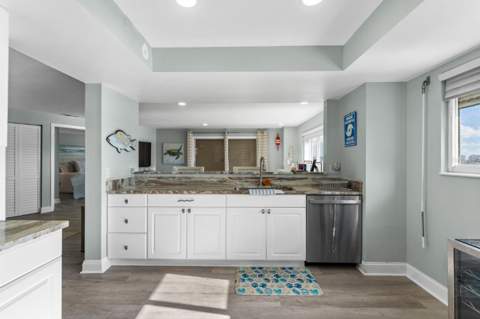 610 Island Way #408, Clearwater FL - photo 9 of 57