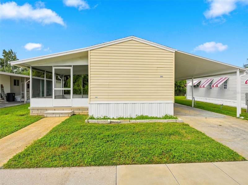 2 bedroom Manufactured Home at 3141 Birkdale Drive, Tanglewood Mobile Village, Holiday — photo 2