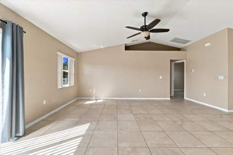 7123 Summit Drive, Winter Haven FL - photo 18 of 53