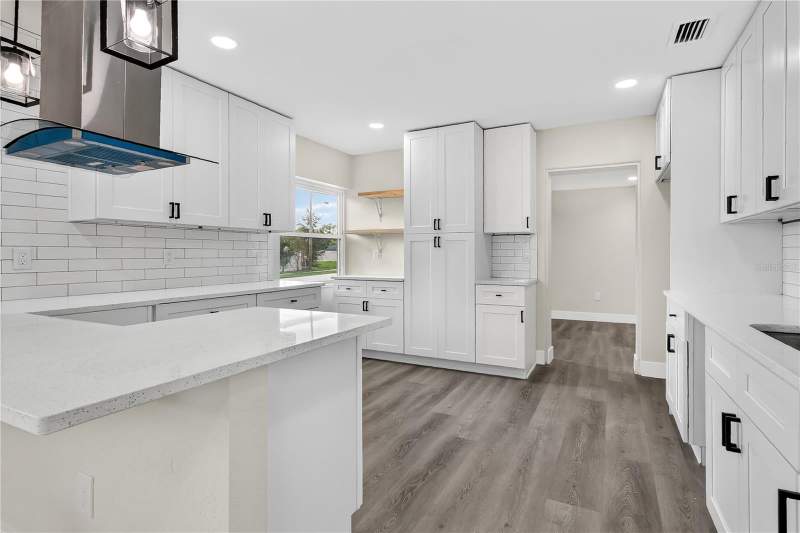 5 bedroom Single Family Residence at 2612 Roxbury Road, Glencoe Sub, Winter Park — photo 5