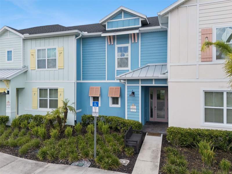 2 bedroom Townhouse at 8201 SURF STREET, MARGARITAVILLE, ROLLING OAKS, KISSIMMEE — photo 3