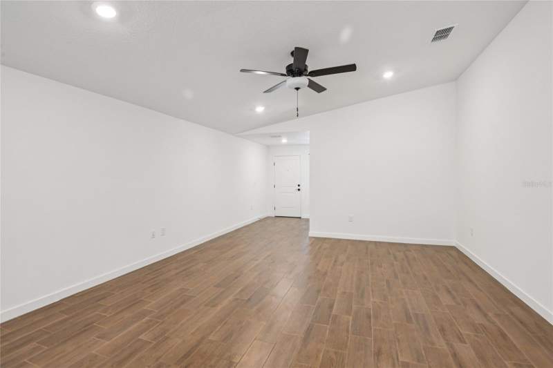 3 bedroom Single Family Residence at 14133 Canada Goose Road, Royal Highlands, Weeki Wachee — photo 3