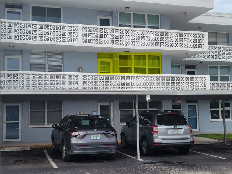 1 bedroom Condominium at 4880 Locust Street #235, Winston Park Northeast, St Petersburg — photo 2