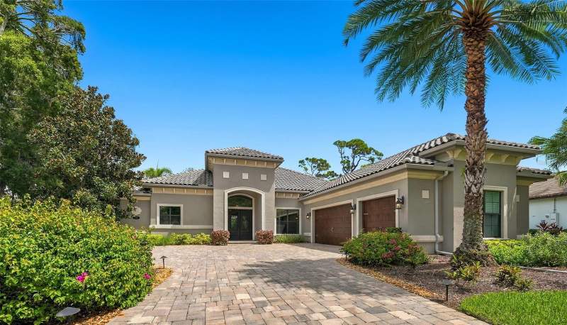 3 bedroom Single Family Residence at 141 Sugar Mill Drive, The Oaks, Osprey — photo 1