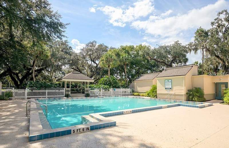 1 bedroom Condominium at 116 CROWN OAKS WAY, CROWN OAKS, LONGWOOD — photo 4