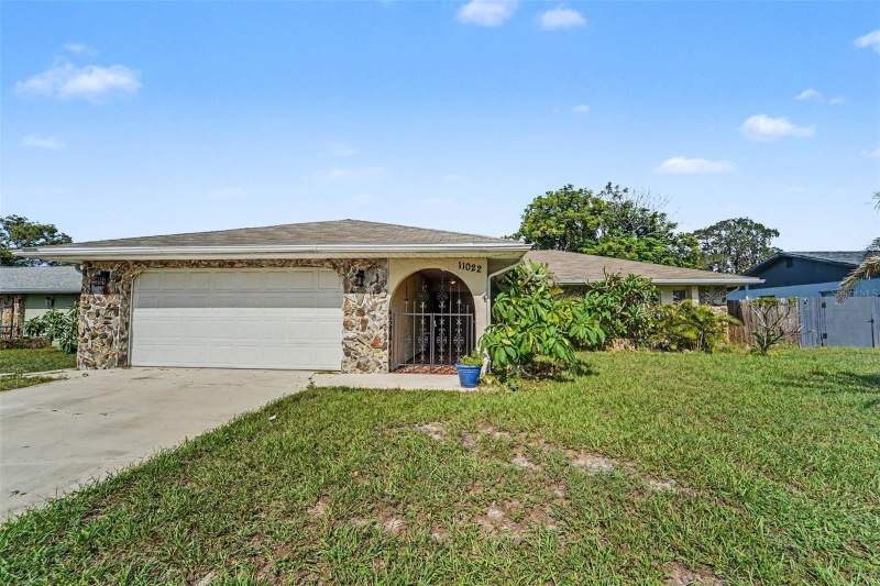 11022 SALT TREE DRIVE home for sale in Driftwood