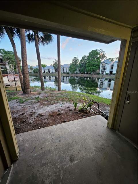 1908 Lake Atriums Circle #15, Orlando FL - photo 14 of 40