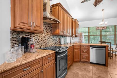 11469 SW 82nd Court Road, Ocala FL - photo 15 of 56
