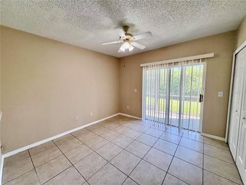 6002 Osprey Lake Circle, Riverview FL - photo 8 of 17