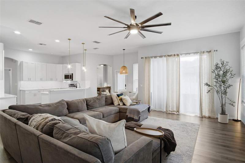 5 bedroom Single Family Residence at 16548 Arrowhead Trail, Arrowhead Ph 03, Clermont — photo 5
