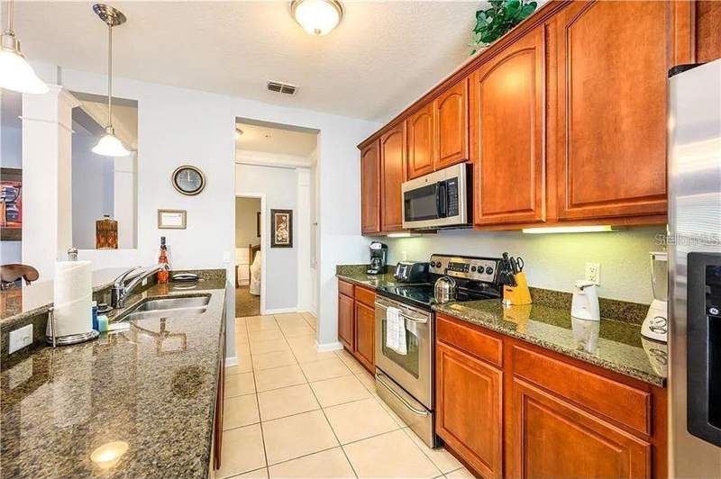 2 bedroom Condominium at 5037 Shoreway Loop #10602, Vista Cay/Harbor Square Ph 08, Orlando — photo 2
