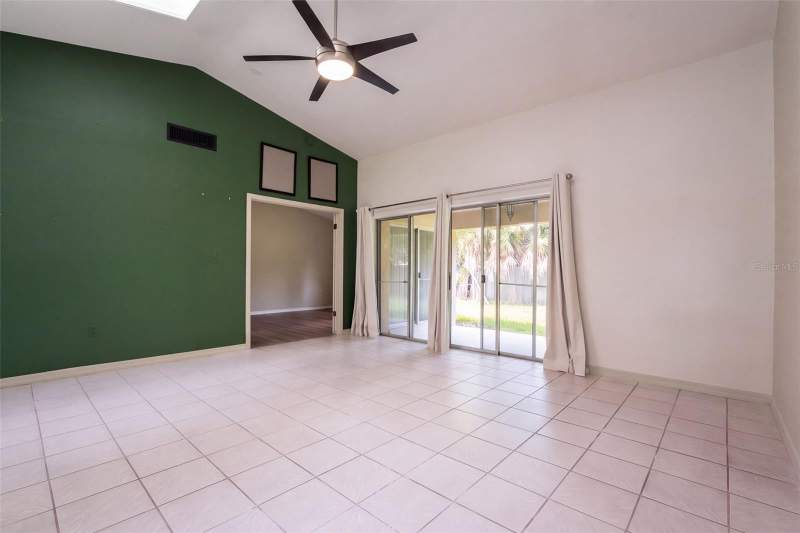 2 bedroom Condominium at 5849 Blue Dahlia Way #12, Dahlia Village Condo, Orlando — photo 4