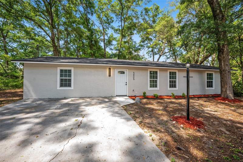 3 bedroom Single Family Residence at 5805 NW 16th Street, Ocala Rdg Un 13, Ocala — photo 2