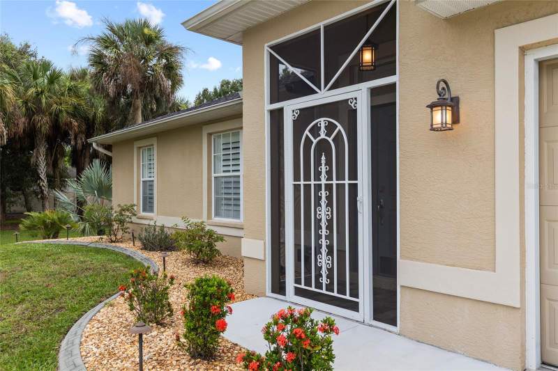 3 bedroom Single Family Residence at 4639 Kenoska Street, Port Charlotte Sub 12, North Port — photo 4