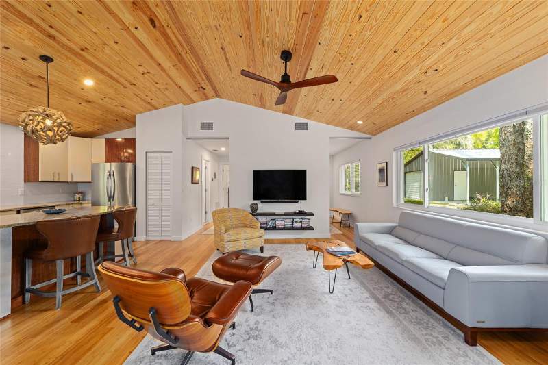 2 bedroom Single Family Residence at 10894 SW 185th Terrace, Rio Vista, Dunnellon — photo 5