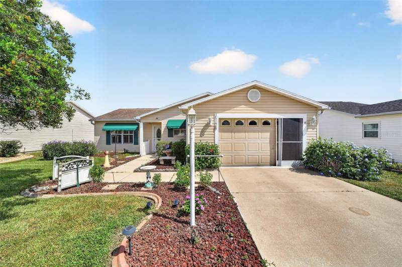 3 bedroom Single Family Residence at 2615 Privada Drive, The Villages, The Villages — photo 3