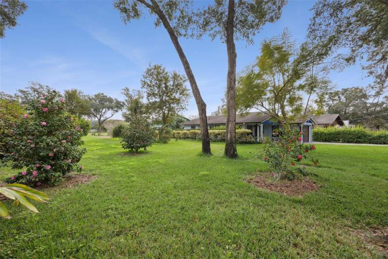 2 bedroom Single Family Residence at 30904 Deal Drive, Mount Plymouth, Sorrento — photo 4