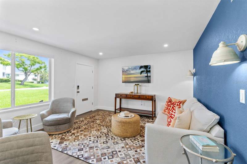 2 bedroom Condominium at 1140 S Orlando Avenue #B-7, Lake Maitland Terrace Apts, Maitland — photo 5