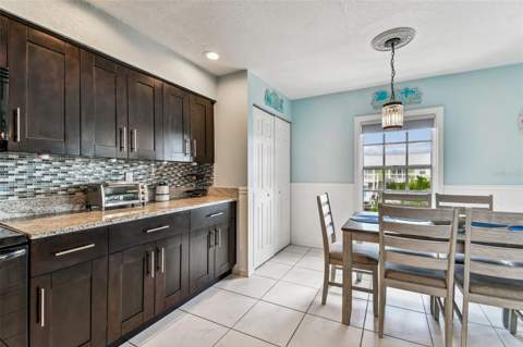 5116 Beach Drive #D, St Petersburg FL - photo 16 of 89