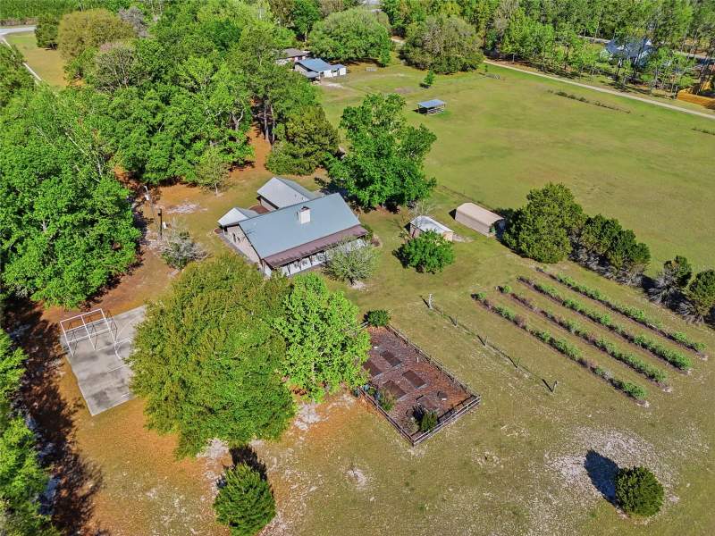 3 bedroom Single Family Residence at 15223 NW State Road 45, High Springs, High Springs — photo 5