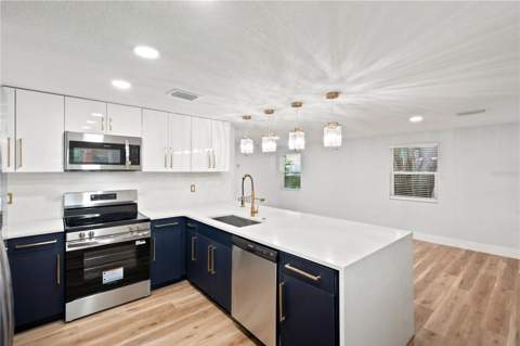 2908 E 26th Avenue, Tampa FL - photo 12 of 48
