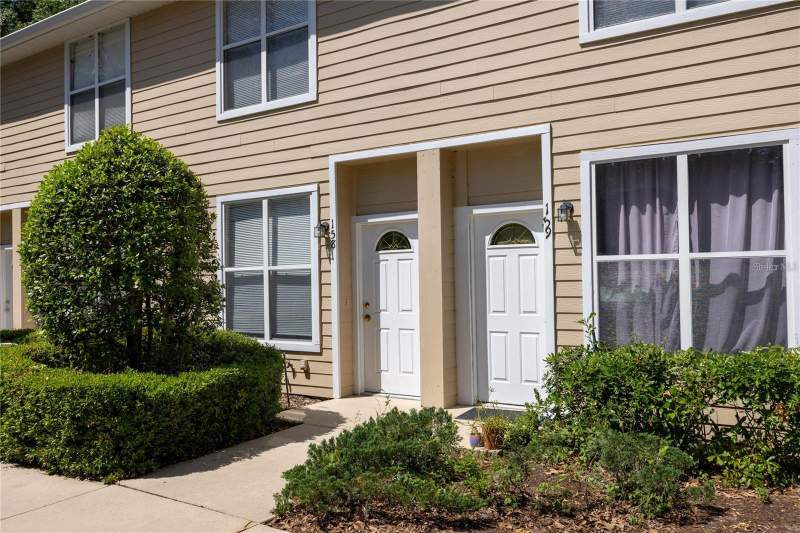 2 bedroom Condominium at 3510 SW 30th Way #158, Victoria Station, Gainesville — photo 2
