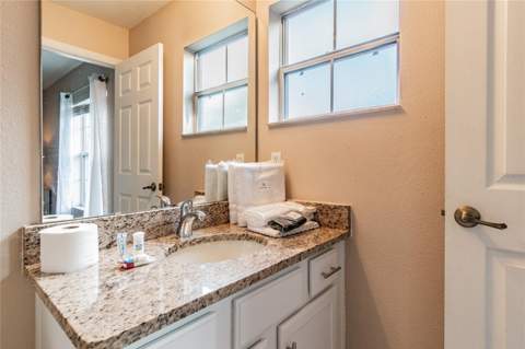 4504 Alberto Circle, Kissimmee FL - photo 19 of 43