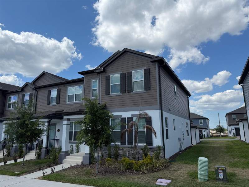 3 bedroom Townhouse at 15935 GRAFTON WAY, ENCORE AT OVATION, WINTER GARDEN — photo 3
