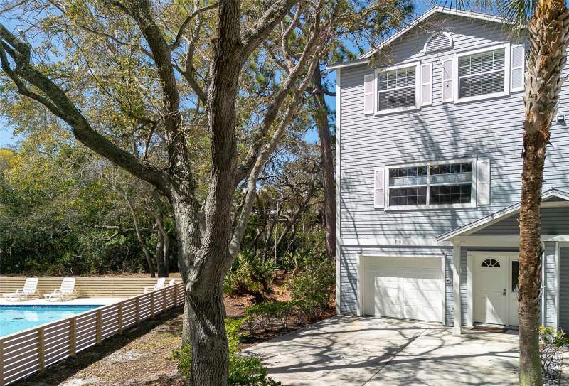510 RYANS WOODS LANE home for sale in Ryans Woods Homes for Sale: 13 Homes (1998–2006)