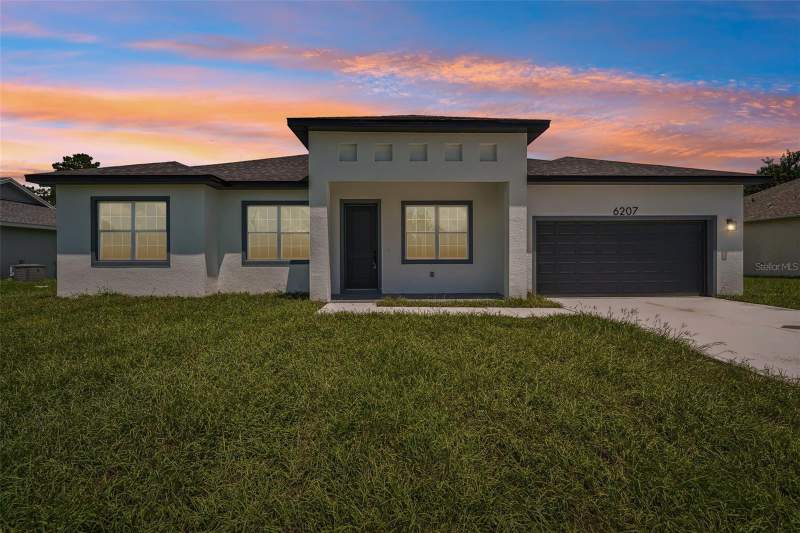 4 bedroom Single Family Residence at 6207 SW 128th Street Road, Marion Oaks Un 10, Ocala — photo 2