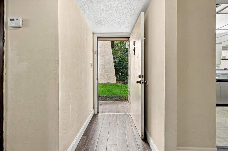 1 bedroom Condominium at 2811 SW Archer Road #T167, Brandywine, Gainesville — photo 3