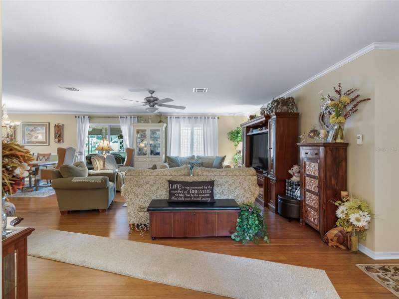2 bedroom Single Family Residence at 1622 New Abbey Avenue, Scottish Highlands Condo Ph P, Leesburg — photo 5