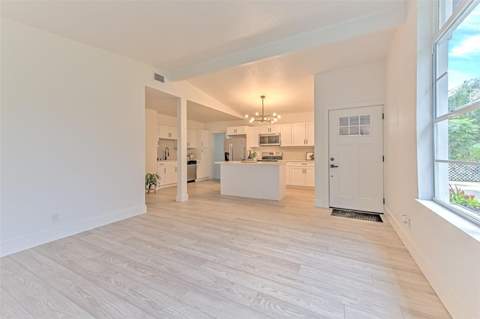 507 Sutton Place, Brandon FL - photo 15 of 40